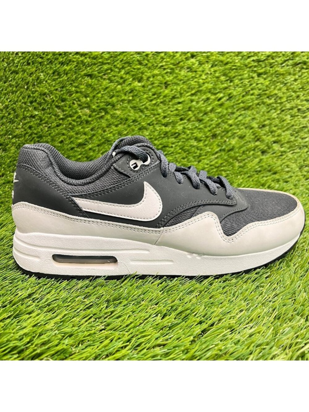 Nike Air Max 1 Off Noir White Black Boys Size 6Y Athletic Running Shoes Sneakers